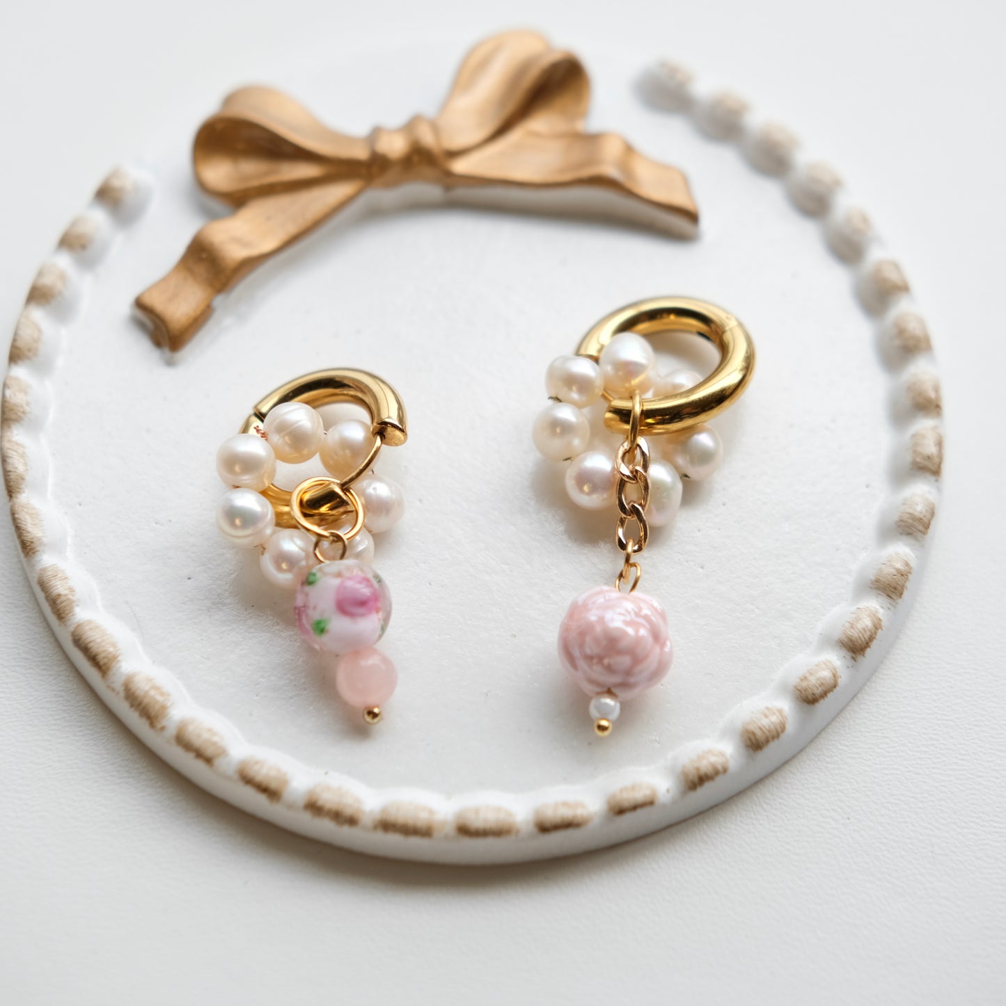Bee heart Oval Clasp two layer Chain-customization