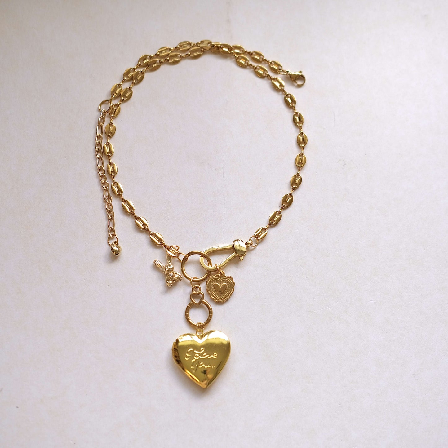 Little rabbit vintage heart pendent necklace