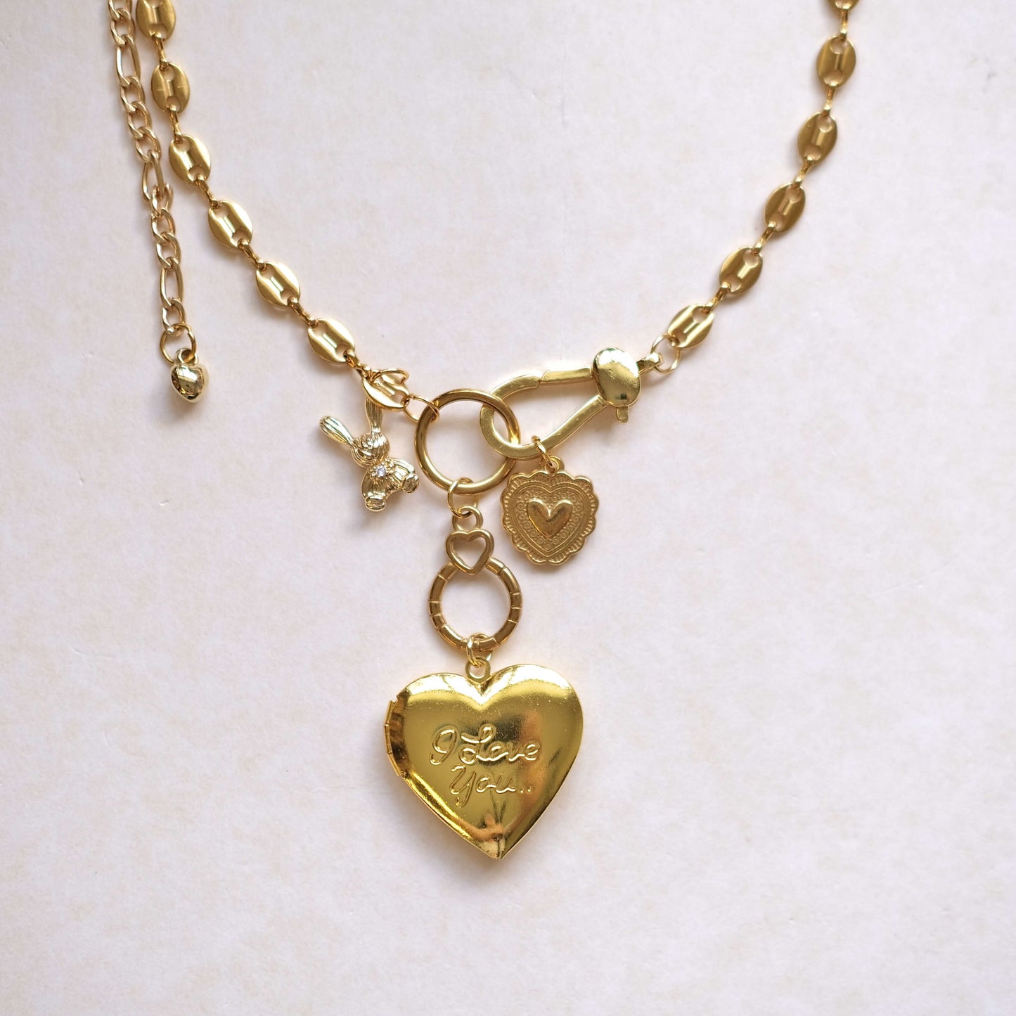 Little rabbit vintage heart pendent necklace