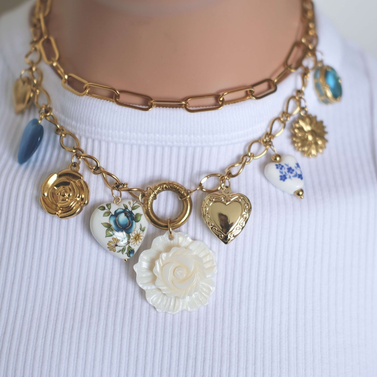 Vintage Heart & Rose Charm Necklace - Gold & Porcelain Floral Design