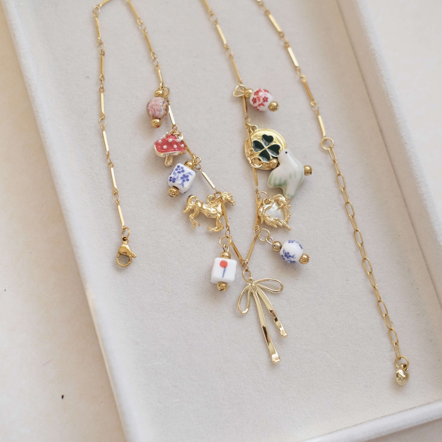 Lucky bow Charms Gold Necklace