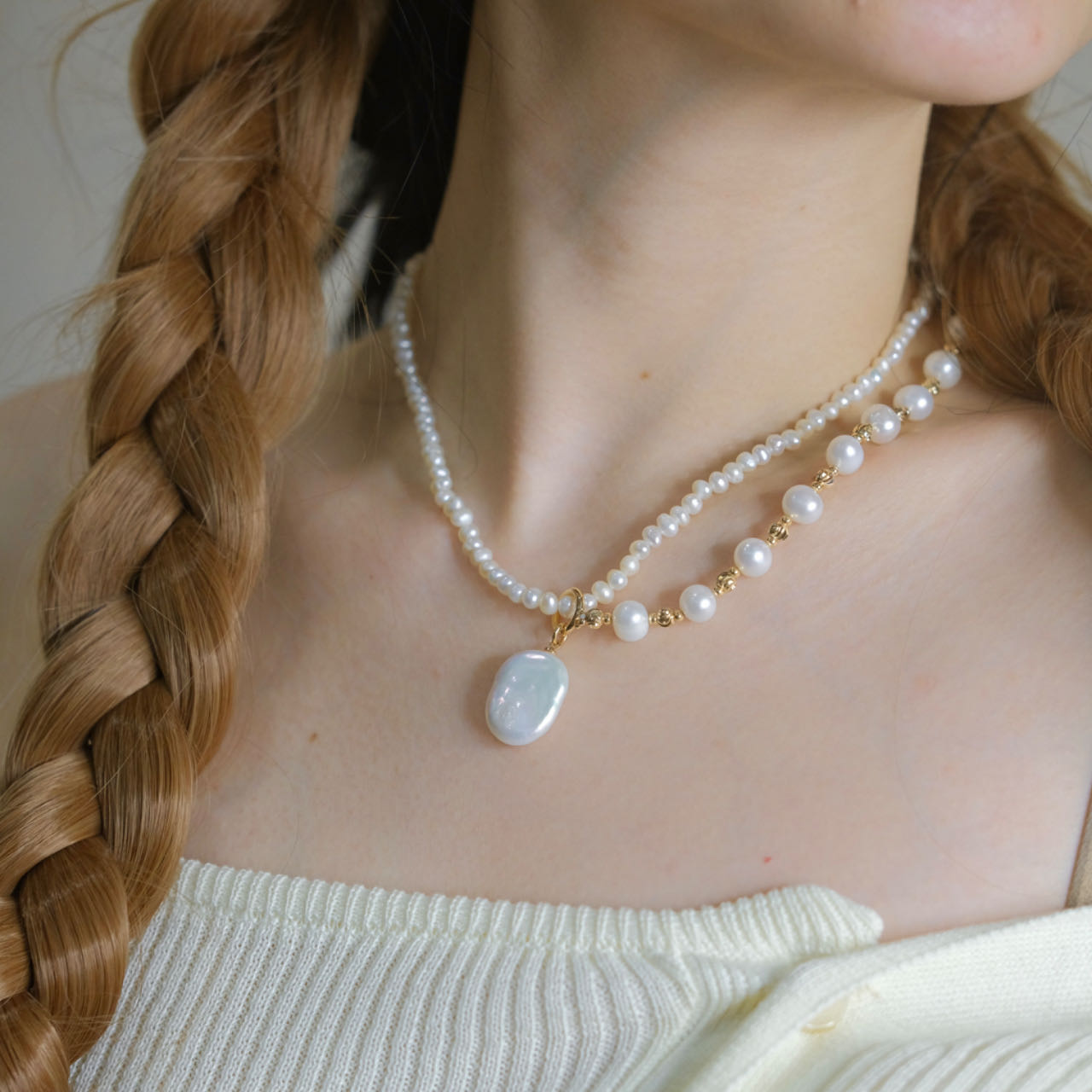 Handmade pearls necklace in three style fashion woman jewelry