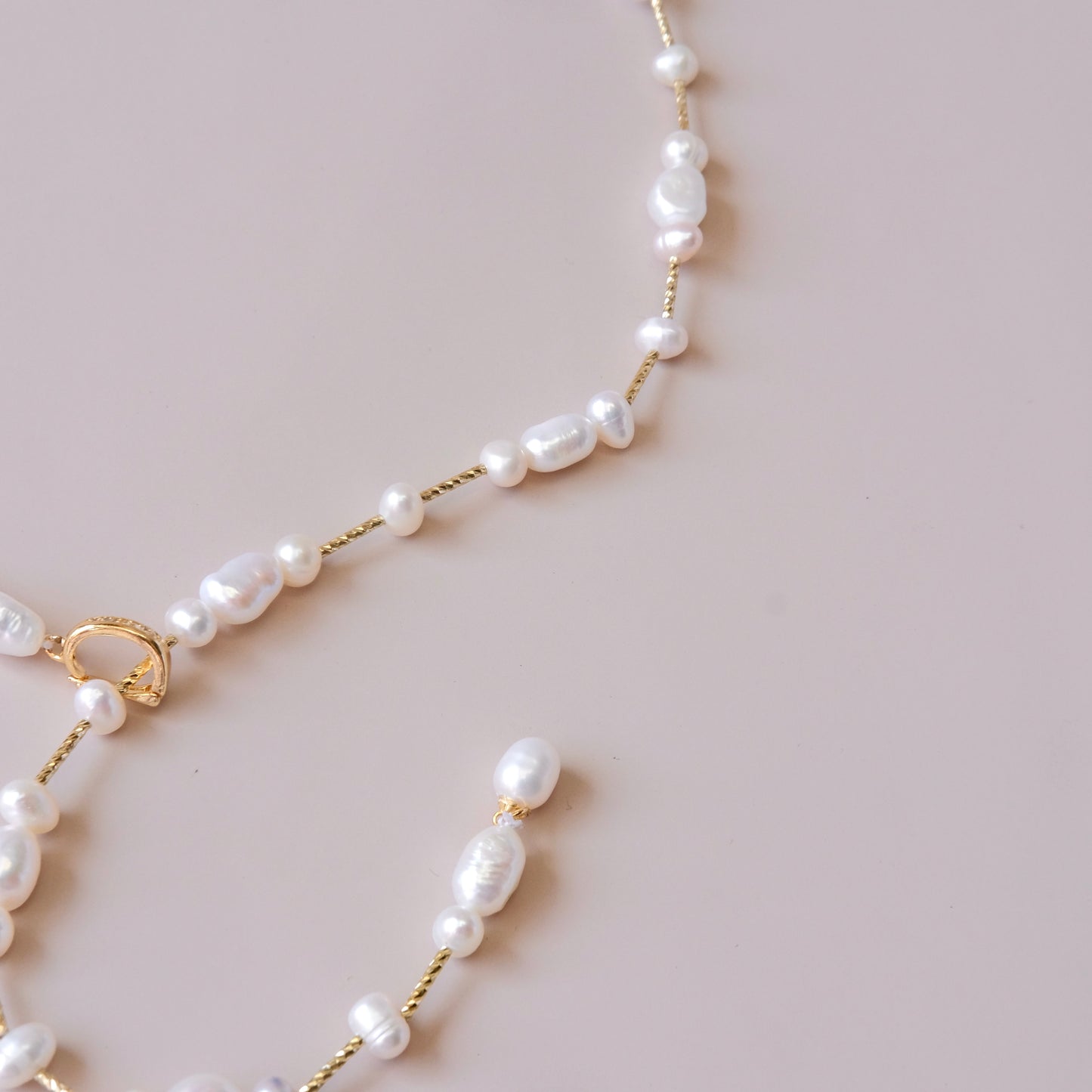 Collar largo de perlas de agua dulce hecho a mano, collar de perlas, joyería de moda para mujer